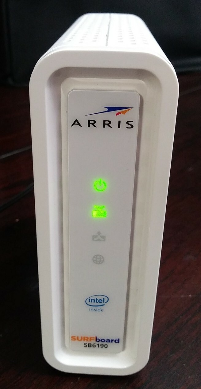 ARRIS – SURFboard 32 x 8 DOCSIS 3.0 Cable Modem – White USED Tested Fast Ship