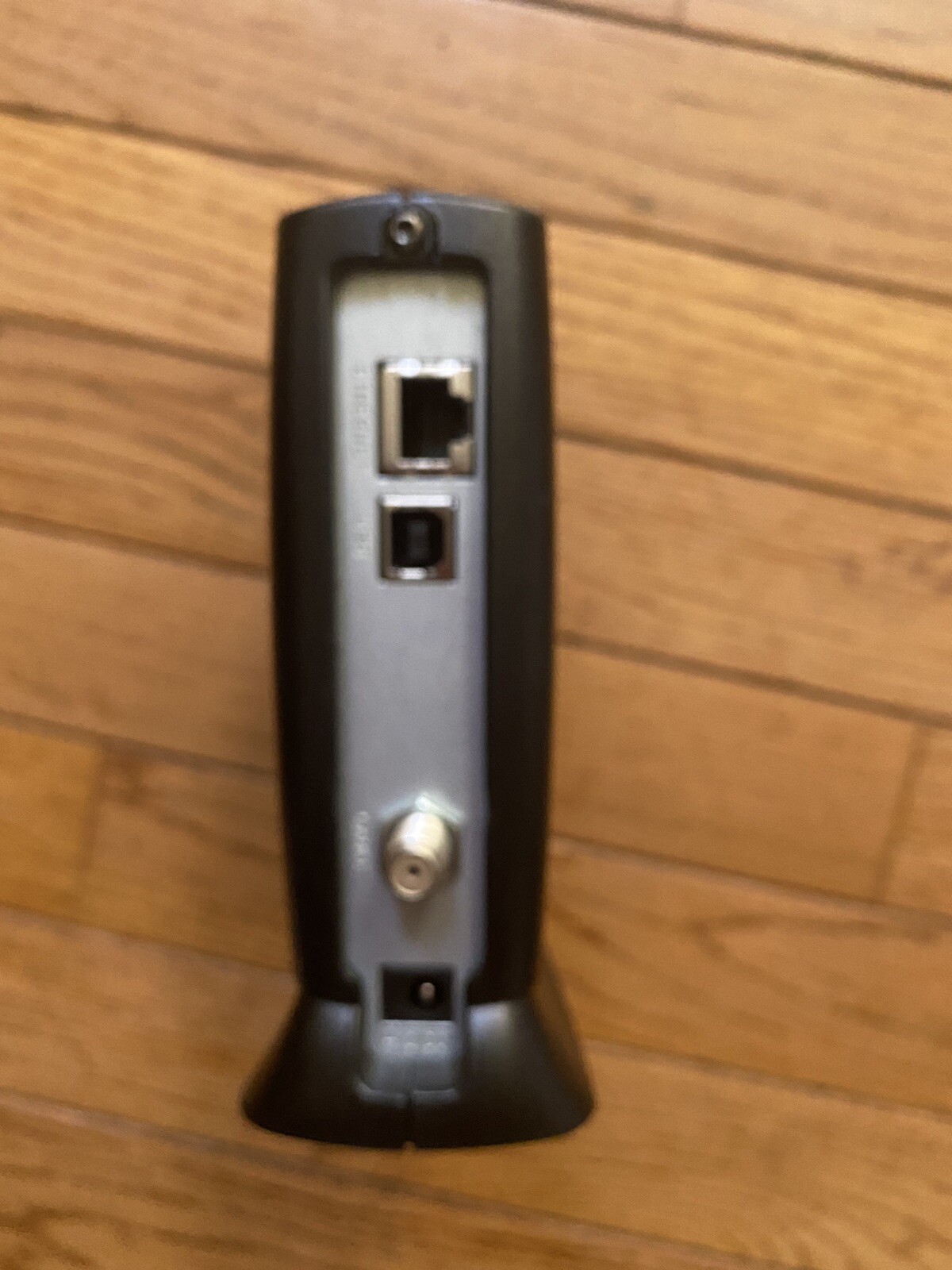 Motorola SURFboard SB5120 (505788-006-00) 38.91 Mbps Cable Modem