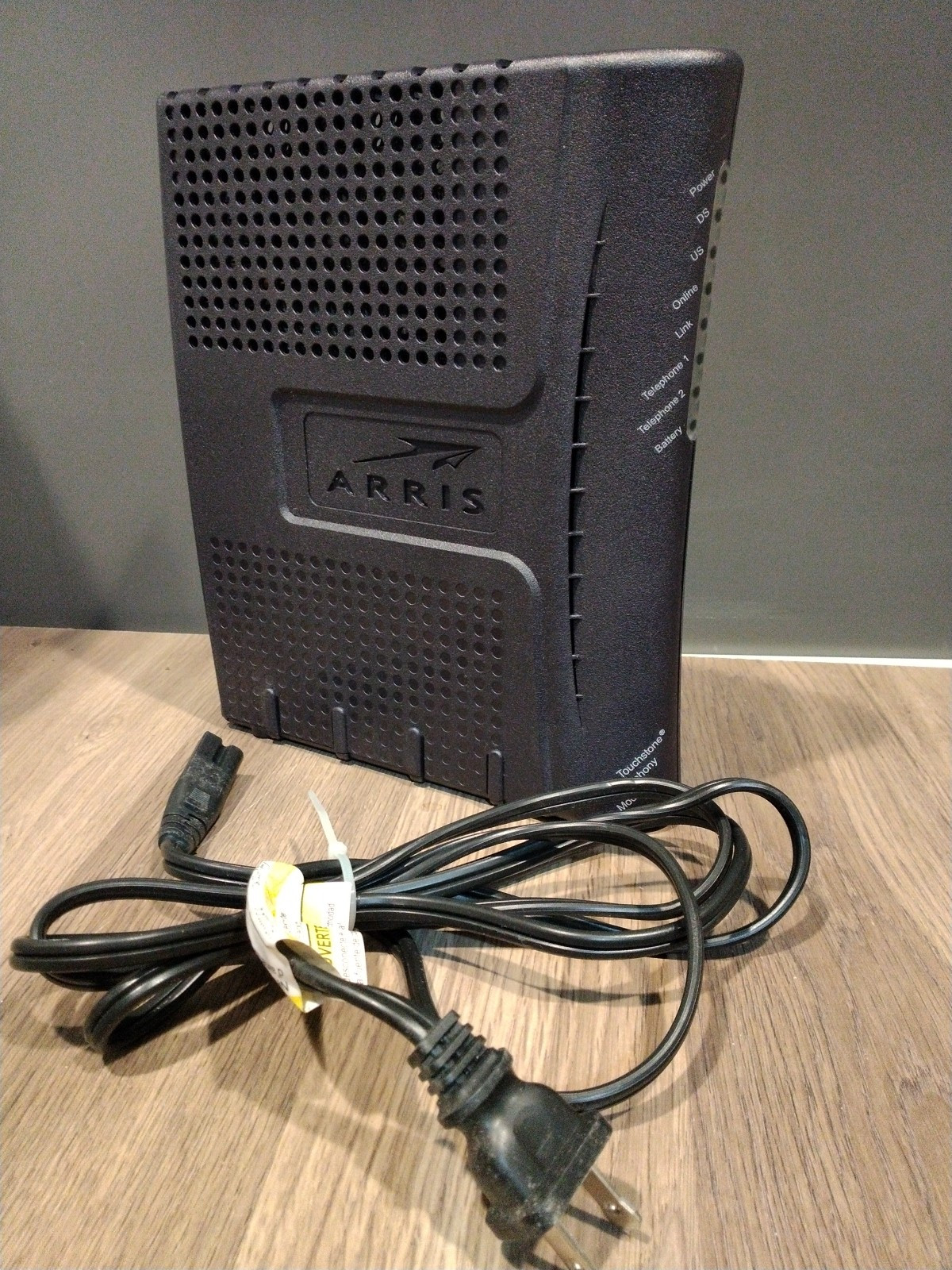 ARRIS TM602G/115 Touchstone Telephony Modem w/ Power Cord (BB)