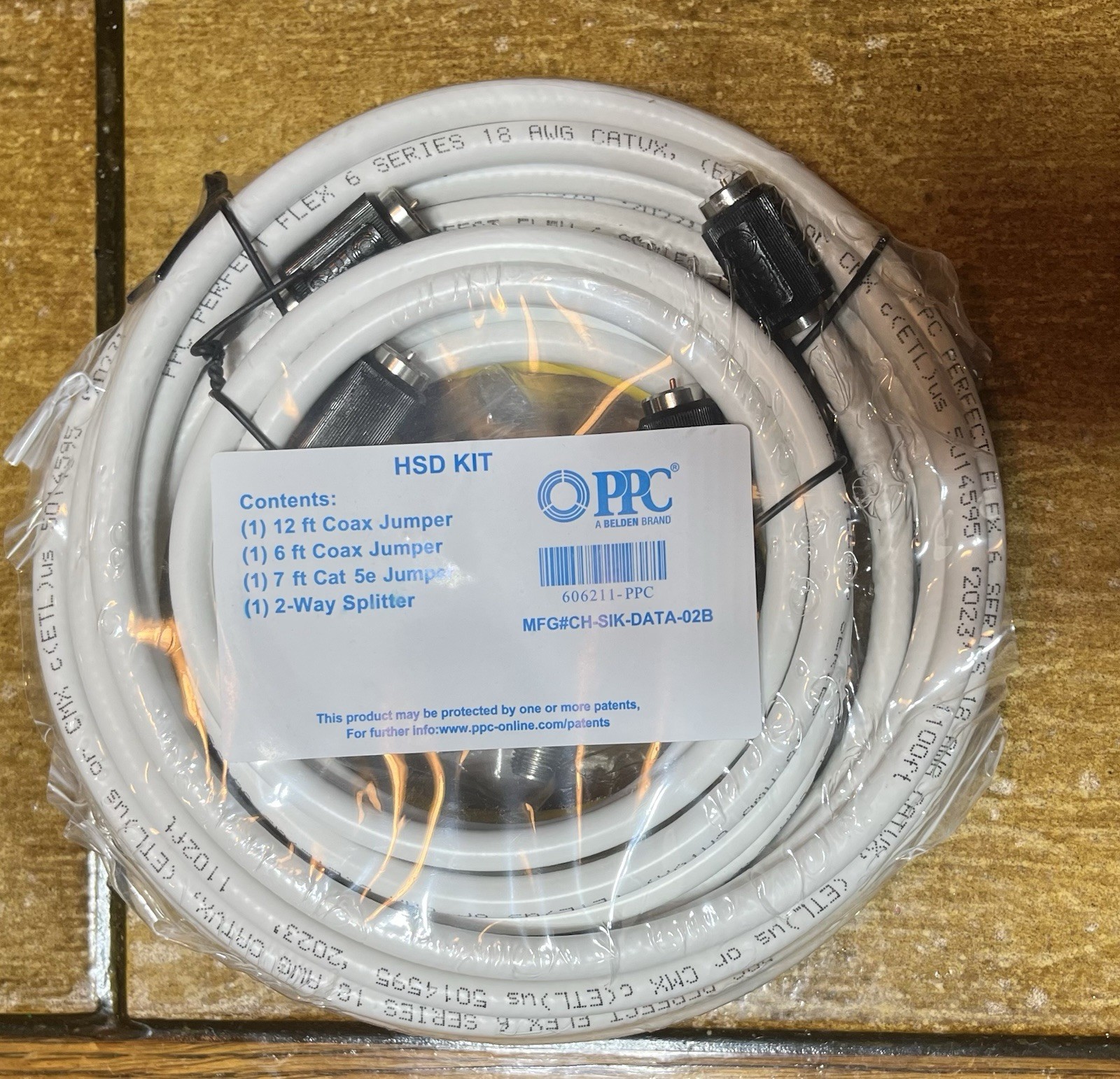 HSD Kit 12ft Coax 6ft Coax 7ft CAT5 2-Way Splitter New