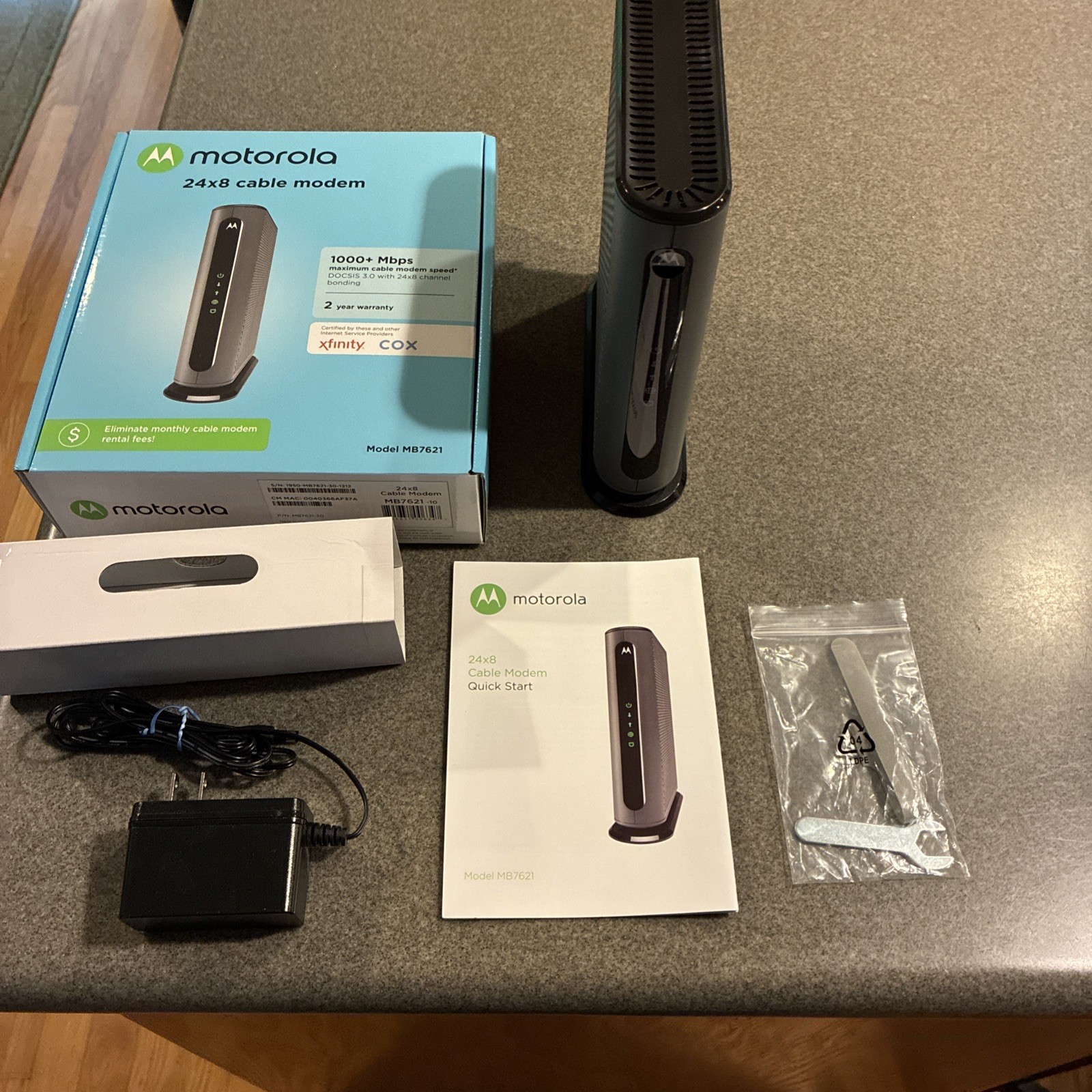 Motorola Cable Modem 24×8 Model MB7621 DOCSSIS 3.0 1,000+Mbps Open Box