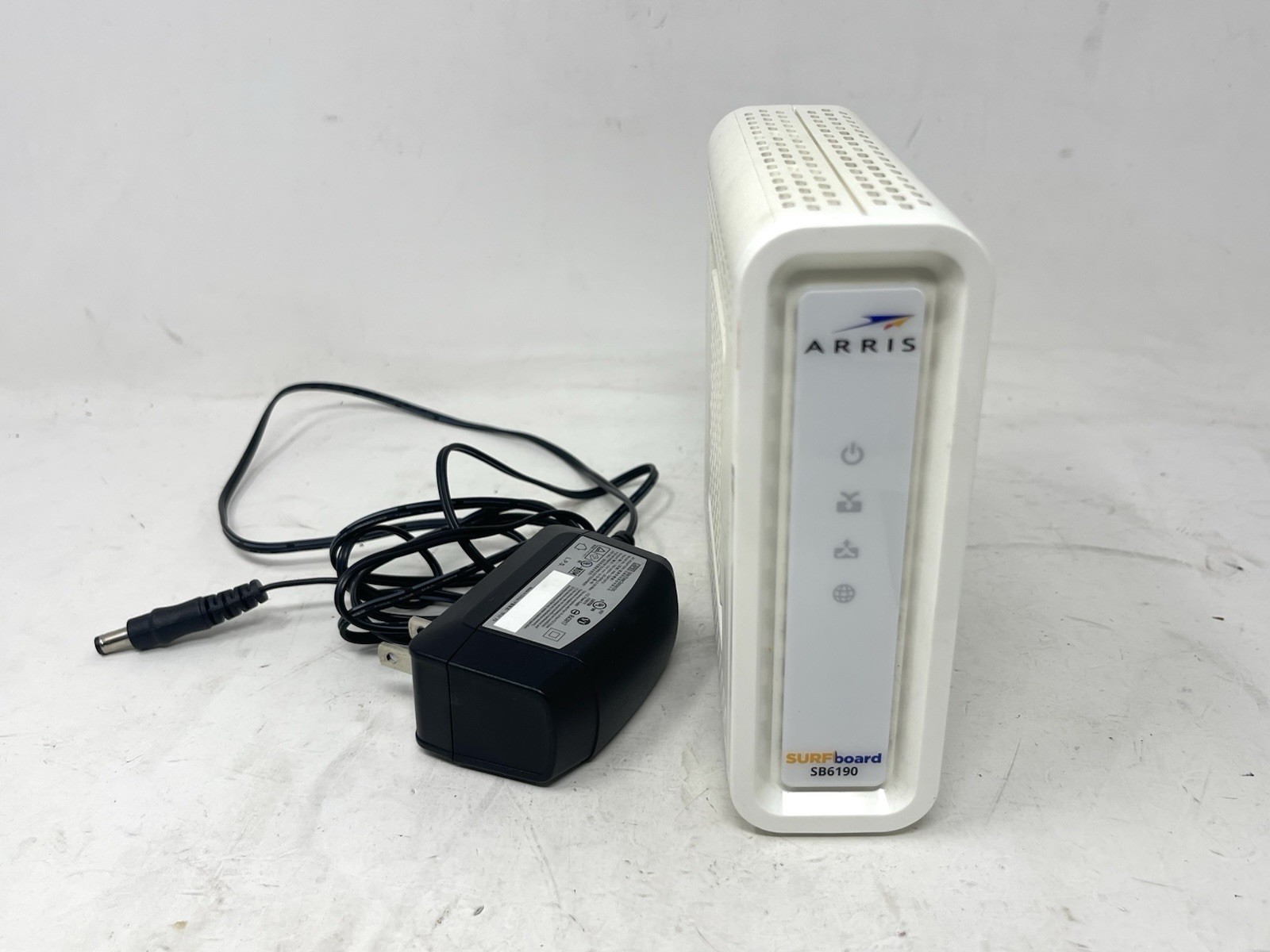 ARRIS Surfboard SB6190 DOCSIS 3.0 32×8 Gigabit