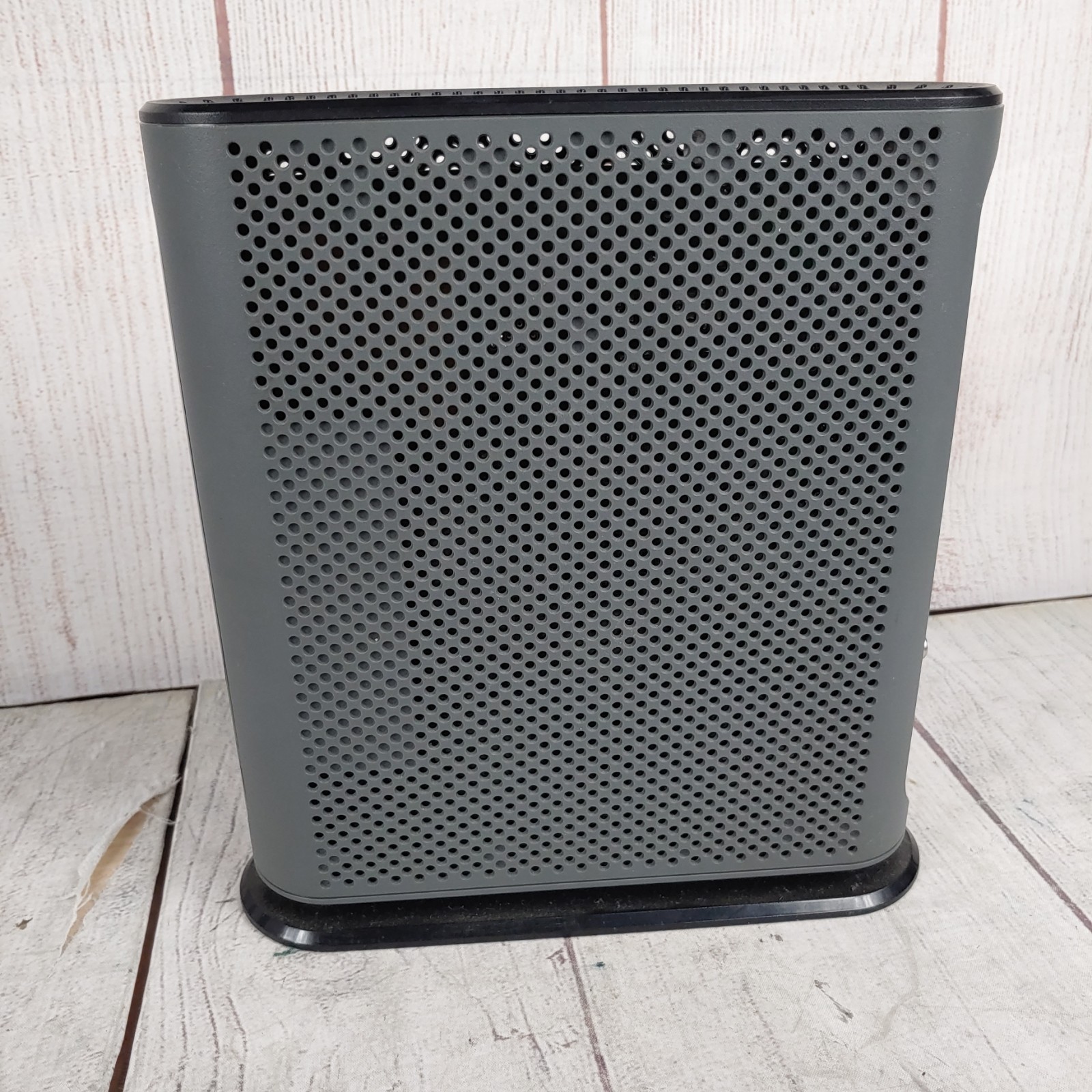 MOTOROLA MG7540 16×4 Cable Modem AC1600 Dual Band Wi-Fi Gigabit Router + Cable