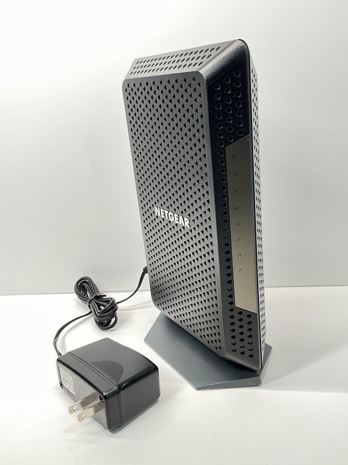 NETGEAR Nighthawk CM1200-100NAS DOCSIS 3.1 Multi-Gig Speed Cable Modem
