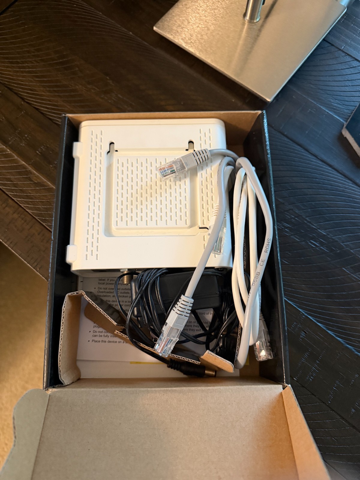 ARRIS SURFboard DOCSIS 3.0 Cable Modem – SB6190