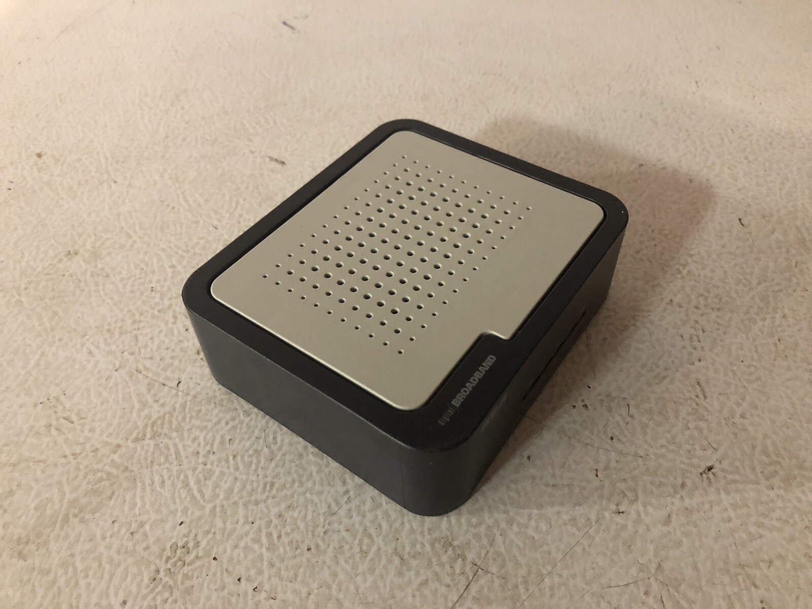 RCA Thomson DCM425 Digital Broadband Cable Modem No Power Cord-Used, Ships Free