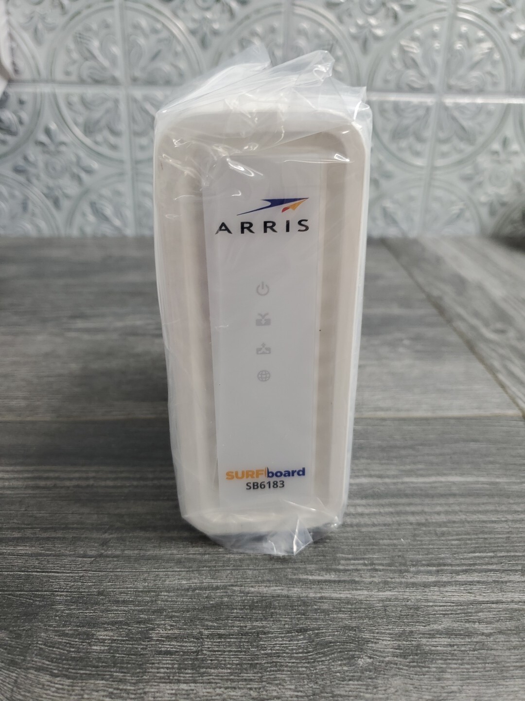 Arris SB6183 SURFboard DOCSIS 3.0 Cable Modem, White