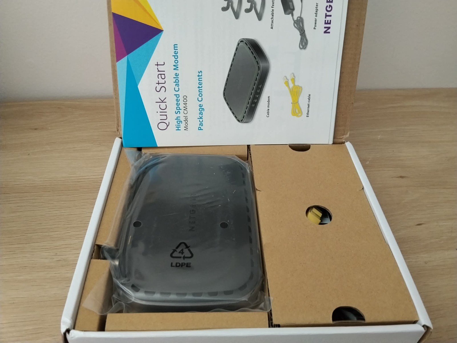 Netgear DOCSIS 30 (CM400-100NAS) 340 Mbps