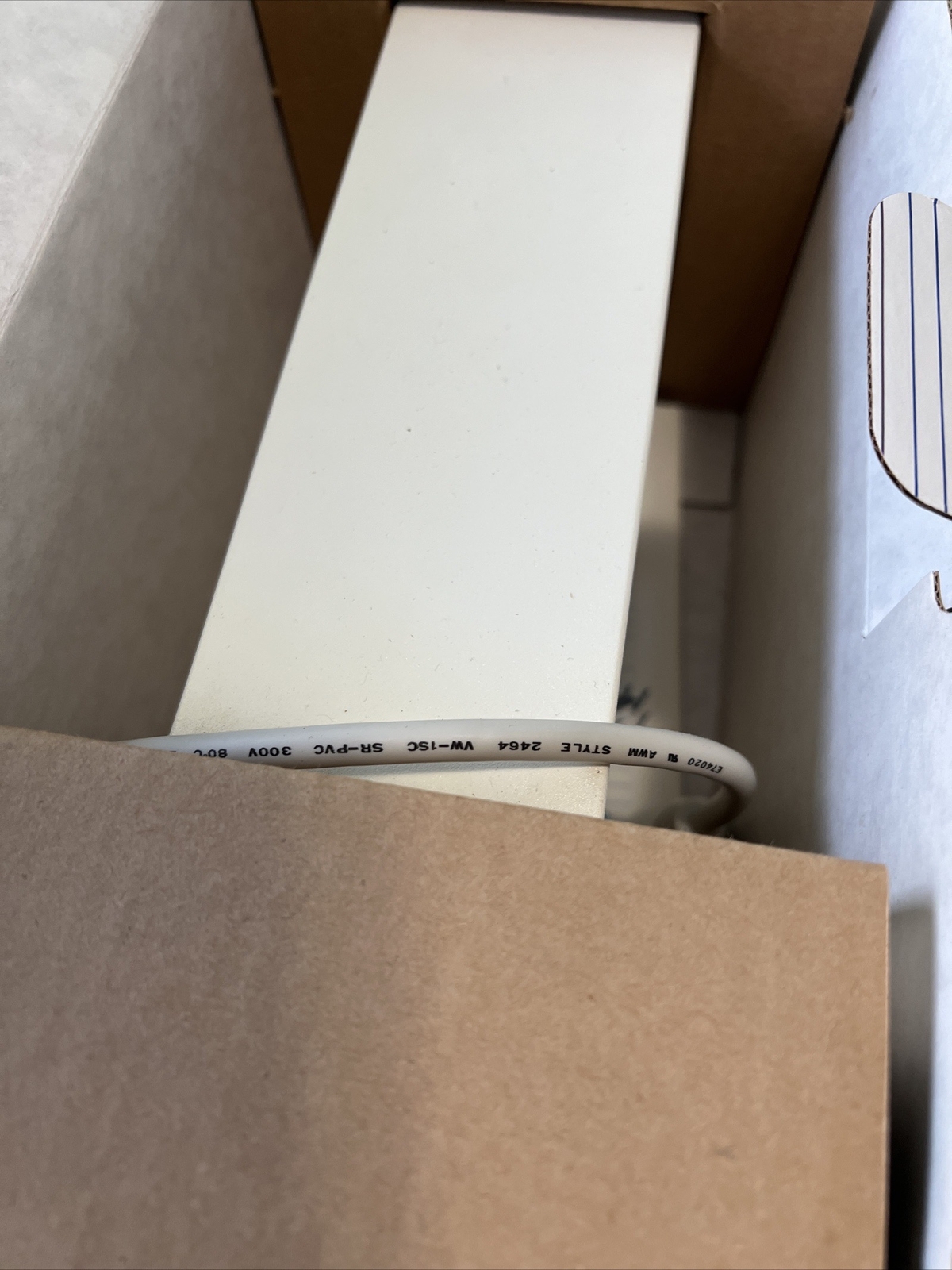 Practical Peripherals 14400FXSA External Modem V32Bis