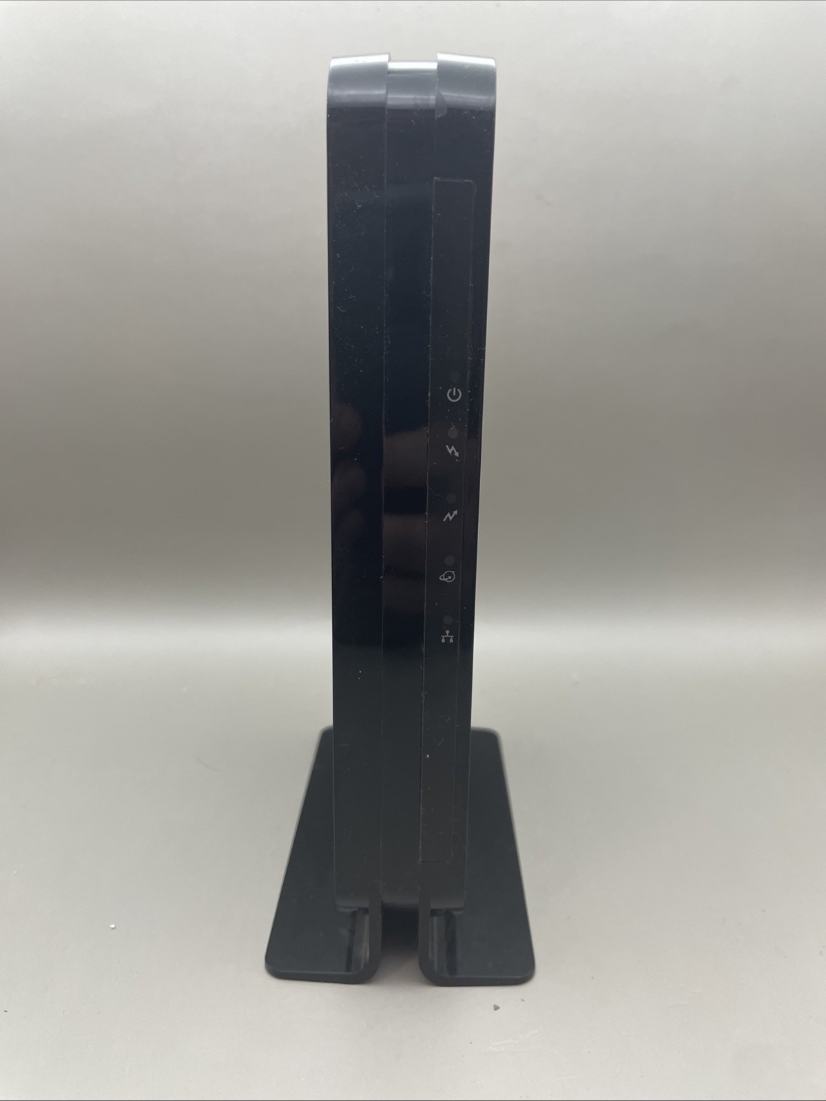 NETGEAR CM500 DOCSIS 3.0 Cable Modem Bundled w/ Power Adapter
