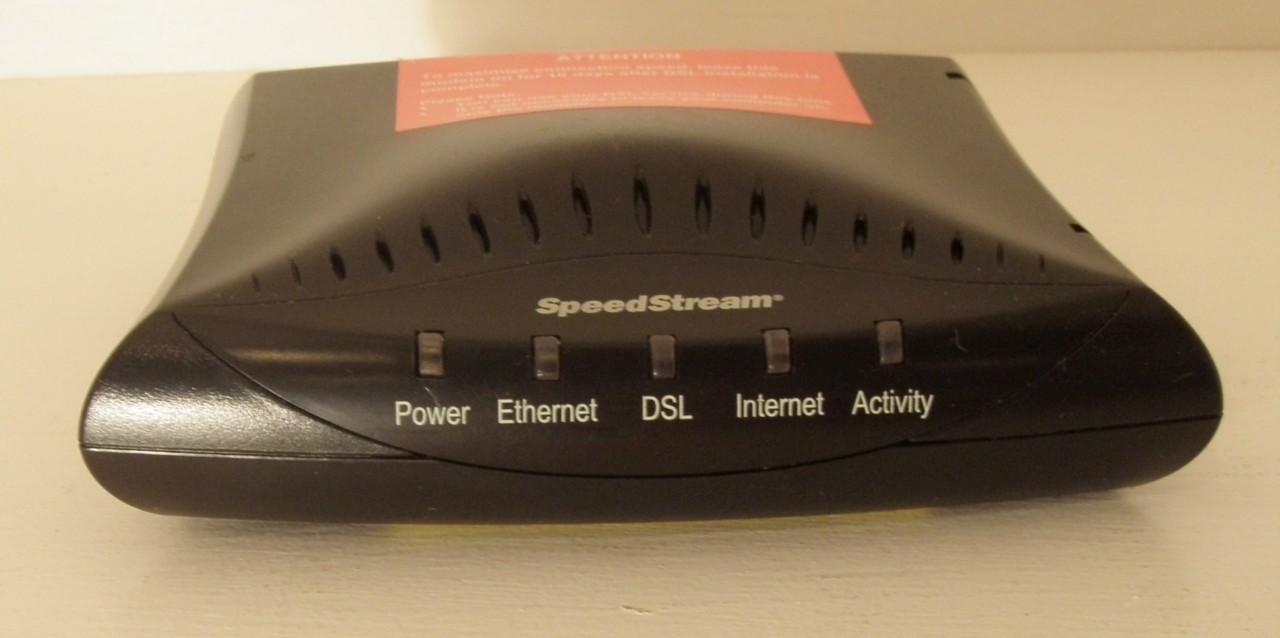 Efficient Networks SpeedStream 5100 24 Mbps Modem