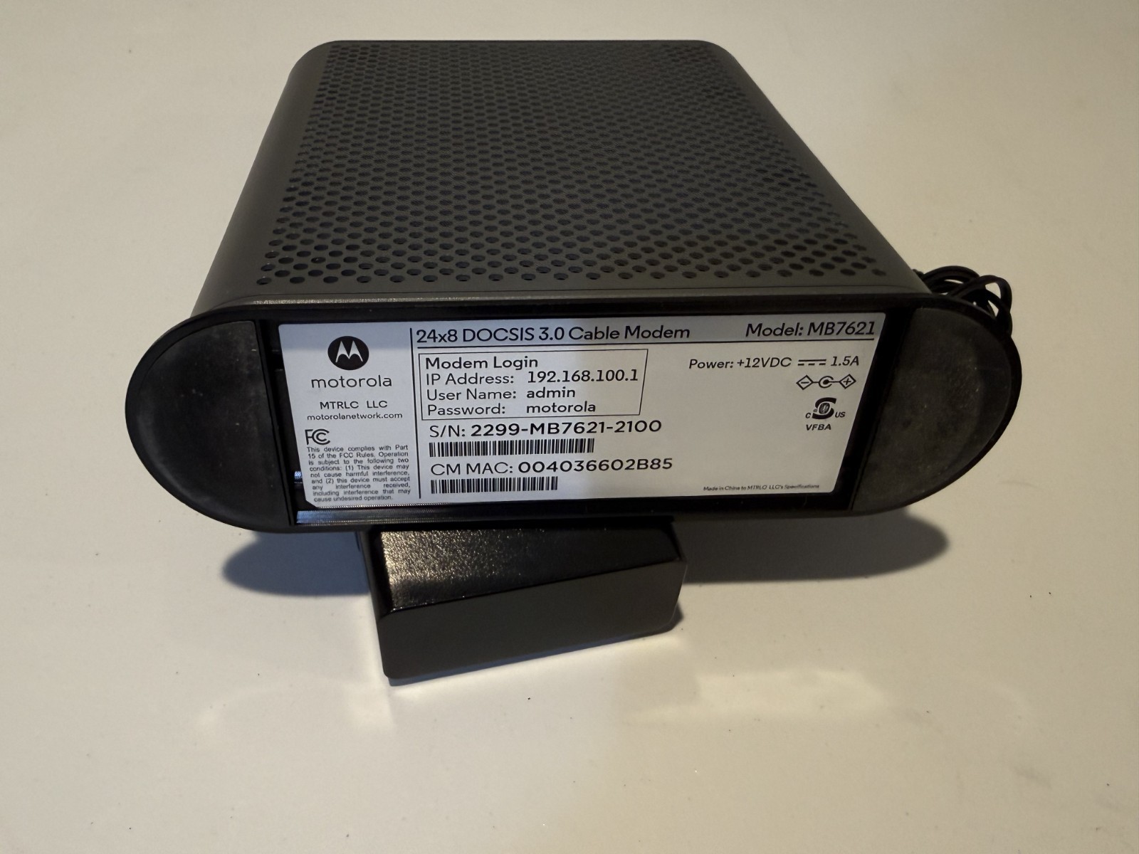 Motorola MB7621 DOCSIS 3.0 Cable Modem – 24×8 – 1 GBs – Tested – Black