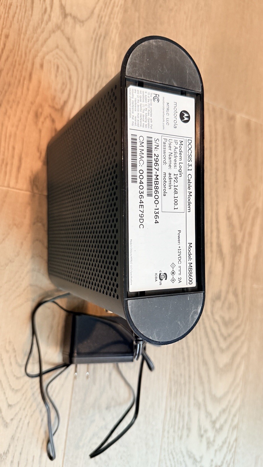 Motorola MB8600 DOCSIS 3.1 Cable Modem, Gigabit Ethernet, Comcast, Adapter