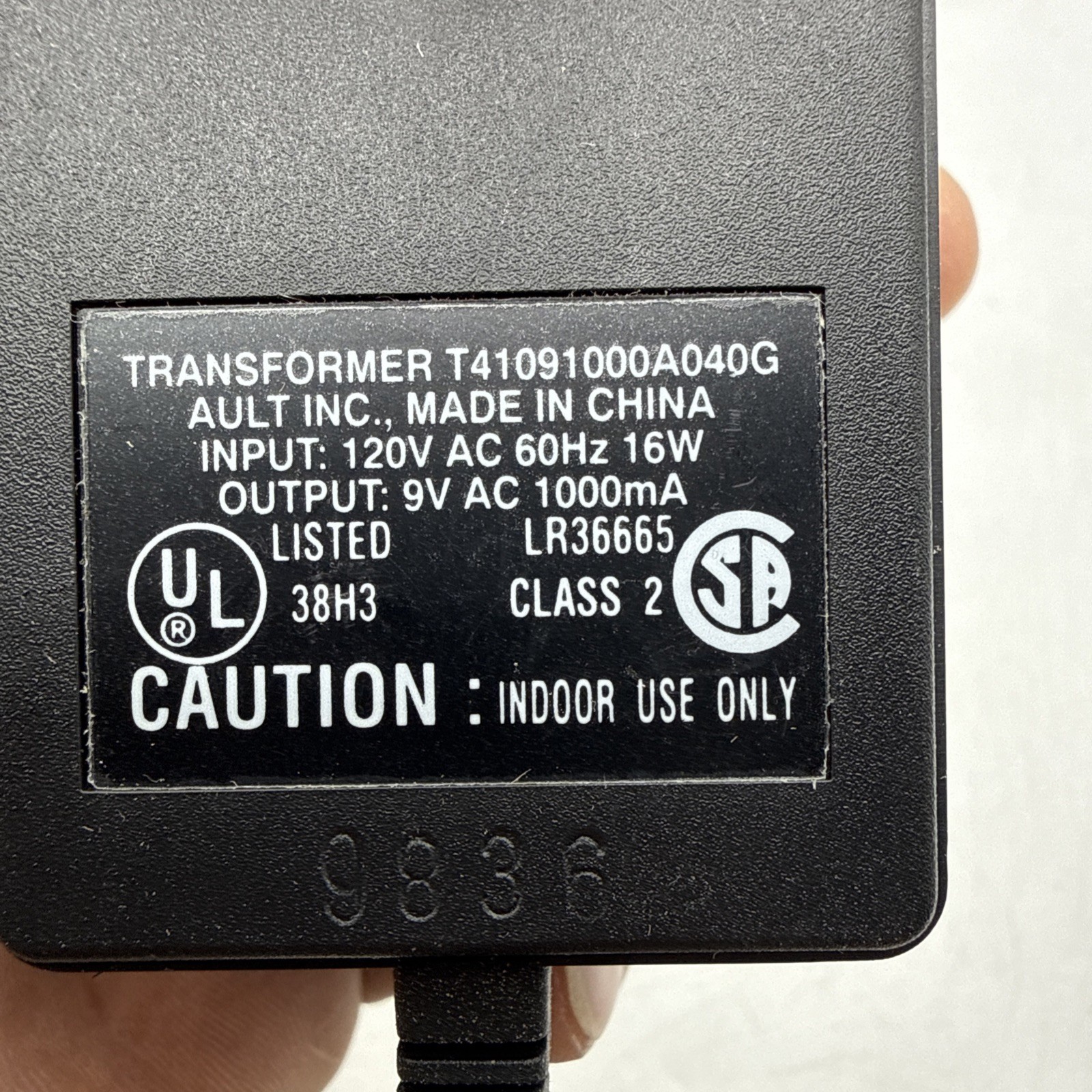 US Robotics Model 5686 3Com 56K Faxmodem External Modem V.90 x2 Technology – NEW