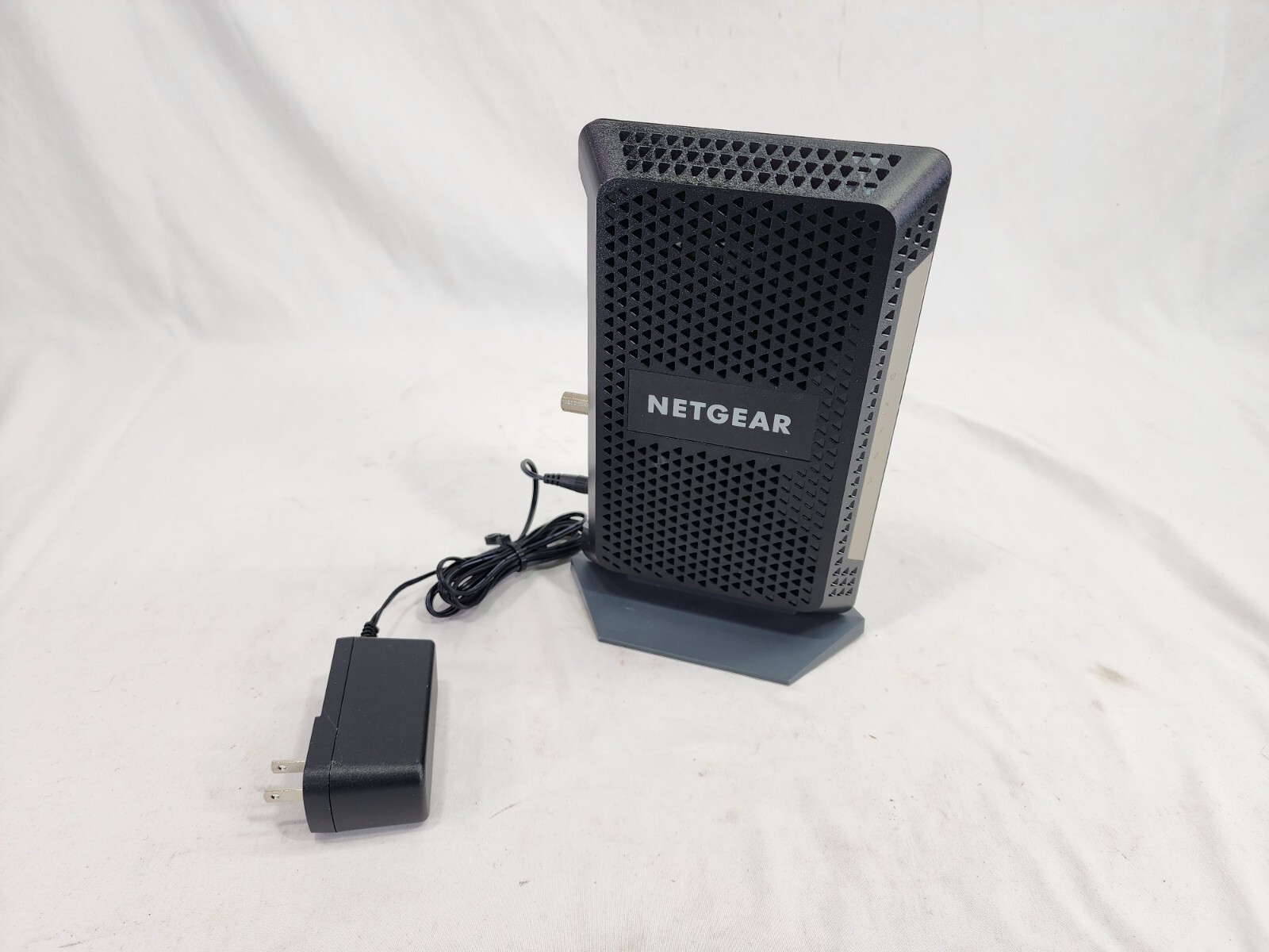 NETGEAR CM1000V2 Nighthawk DOCSIS 3.1 Cable Modem