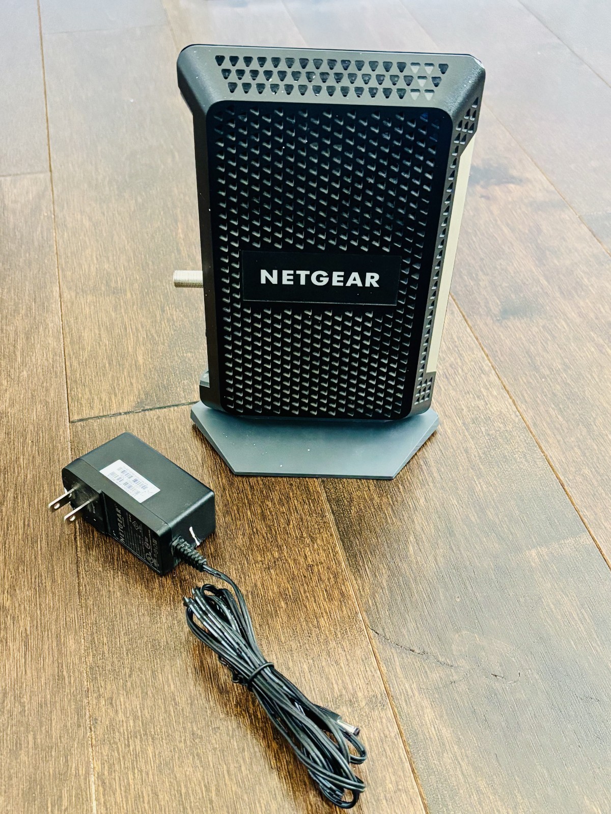Netgear CM1000v2 DOCSIS 3.1 Cable Modem