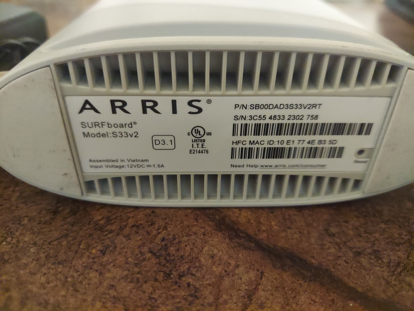 ARRIS S33v2 SURFboard DOCSIS 3.1 MultiGigabit Cable Modem 2.5 Gbps Ethernet Port