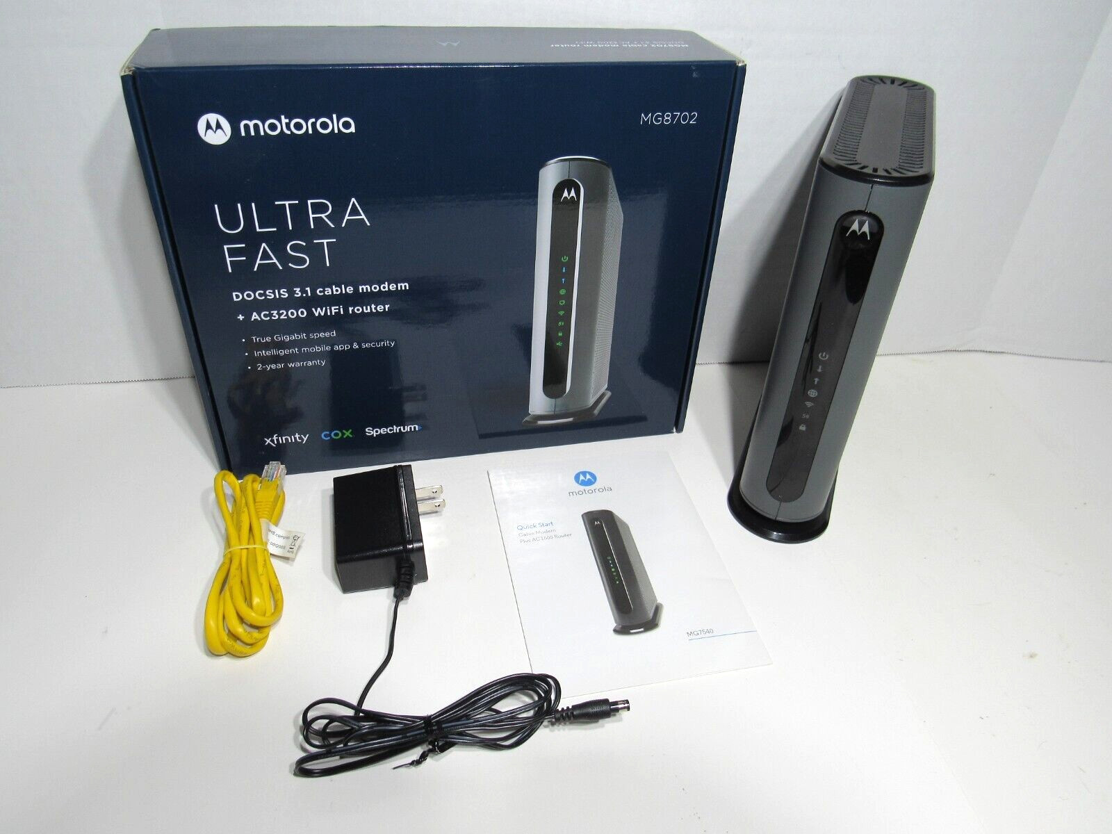 Motorola MG7540 (16×4) Cable Modem + AC1600 Dual Band Wi-Fi Router Combo