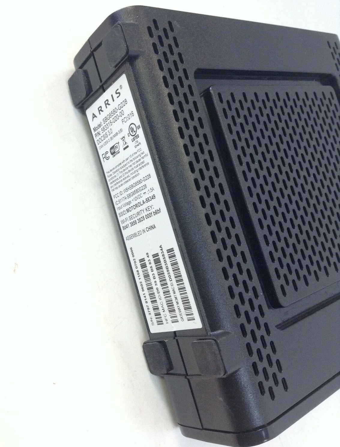 ARRIS SURFboard SBG6580 DOCSIS 3.0 Cable Modem/ WiFi N300 2.4Ghz + N300 5GHz D