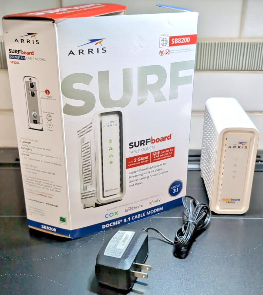 ARRIS SURFboard SB6183 DOCSIS 3.0 Cable Modem 16×4 Black READ!!