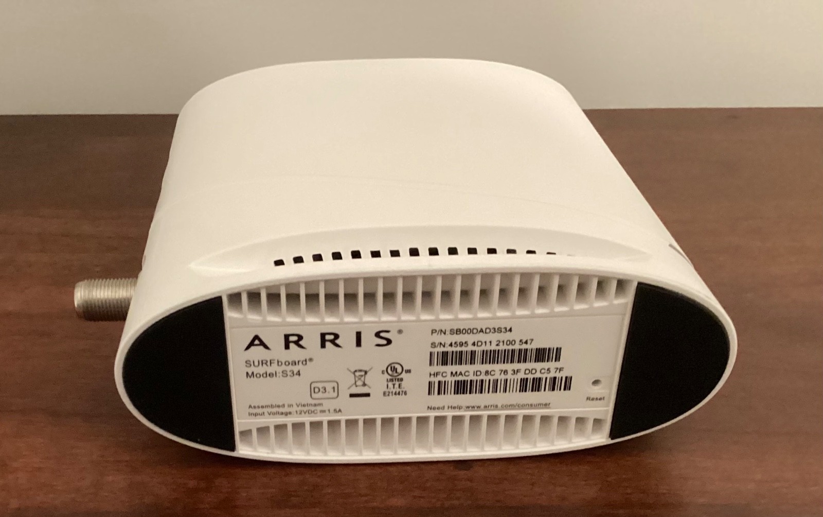 ARRIS SURFboard S34 DOCSIS 3.1 Cable Modem 1.4 Gbps 1x Ethernet White