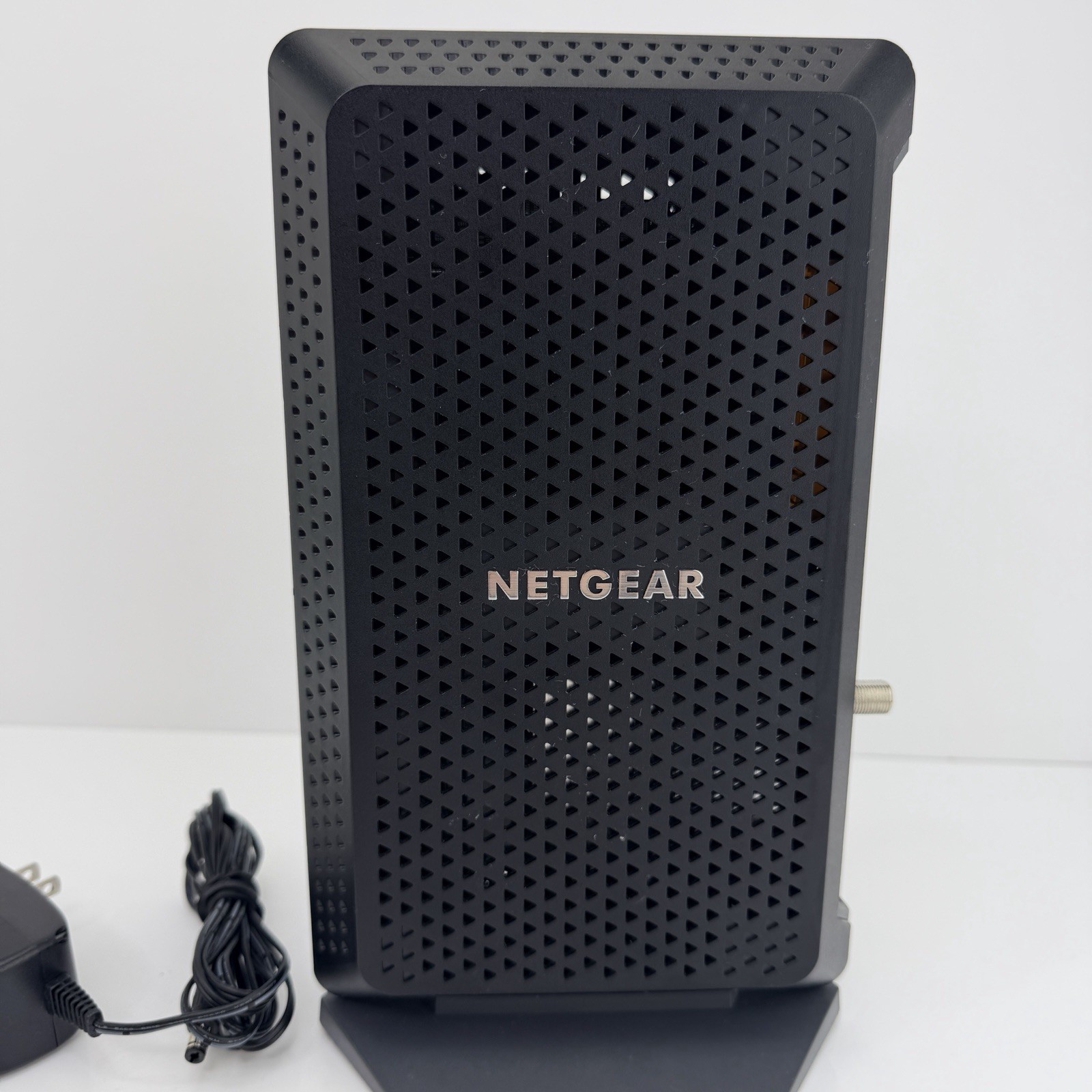 Netgear Nighthawk CM1150V Multi-Gig Cable Modem with Voice (DOCSIS 3.1)