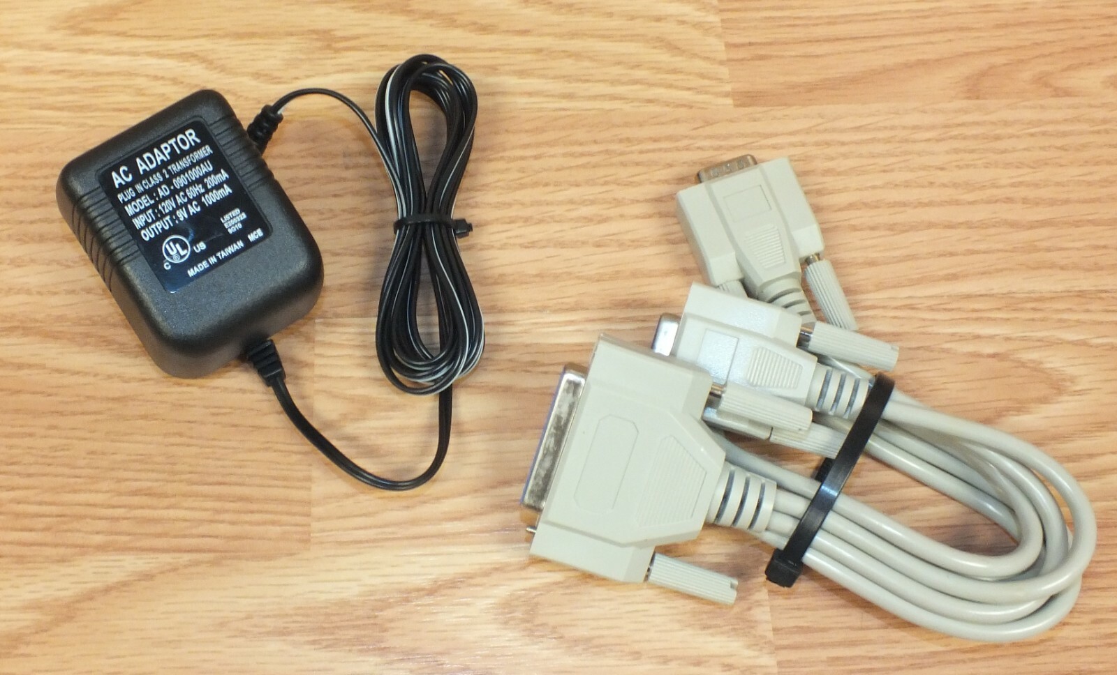 Unbranded (H52PT-3030) Exterrnal Data/Fax/Voice Modem With Power Supply