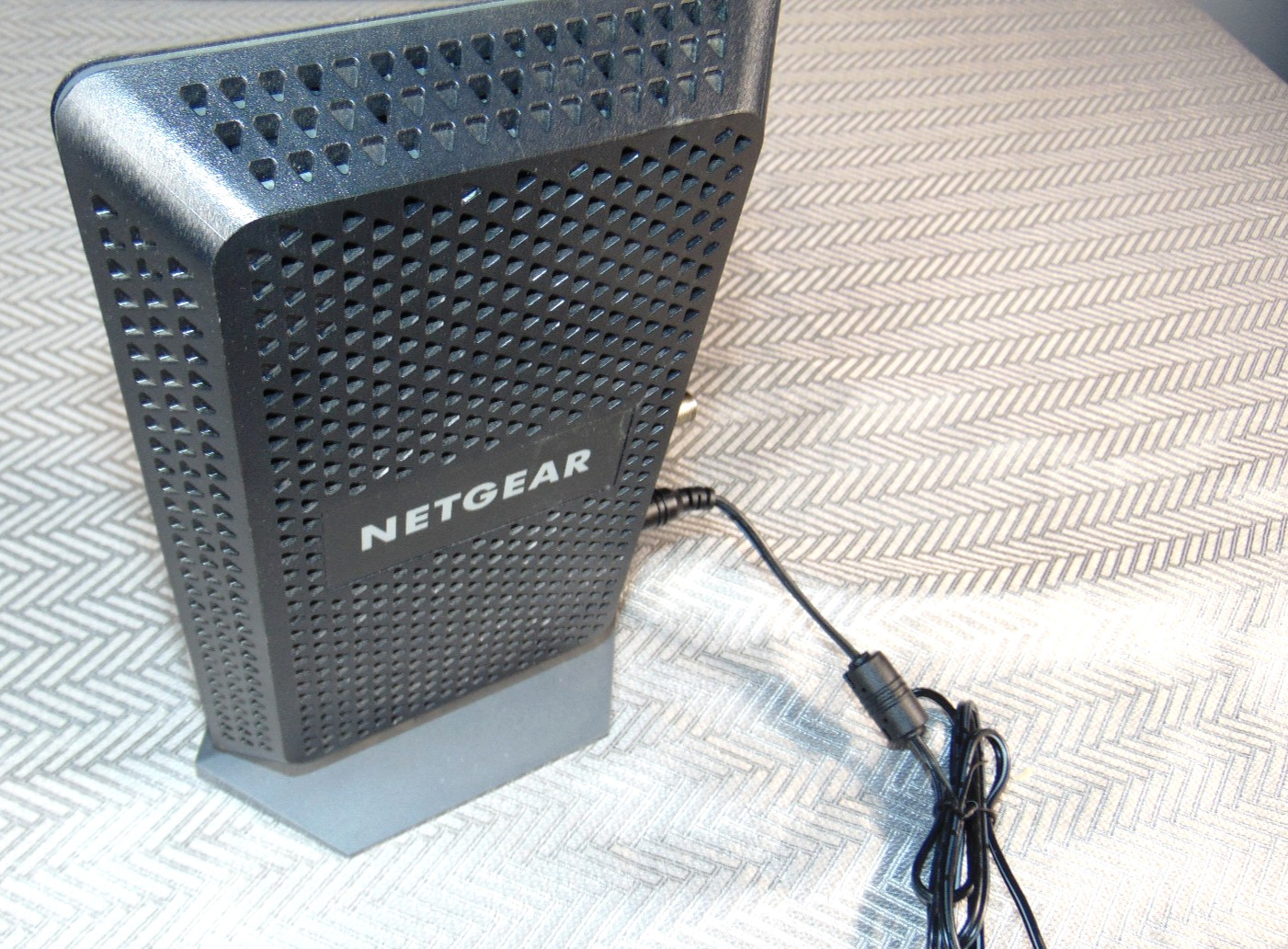Netgear Nighthawk CM1100 DOCSIS 3.1 Cable Modem Gigabit Xfinity Spectrum Tested