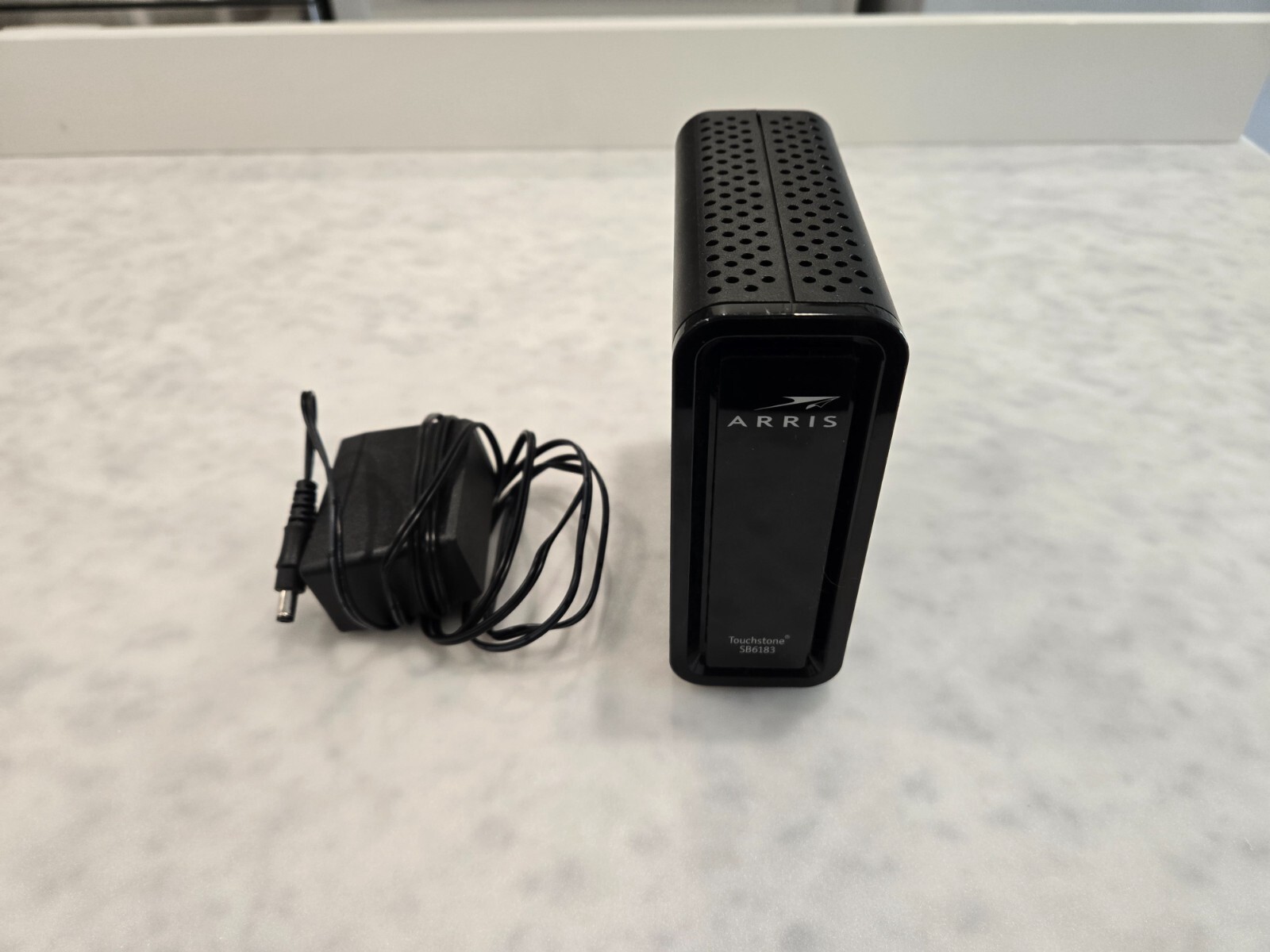 Arris SB6183 Internet Cable Modem COMCAST Xfinity Cox