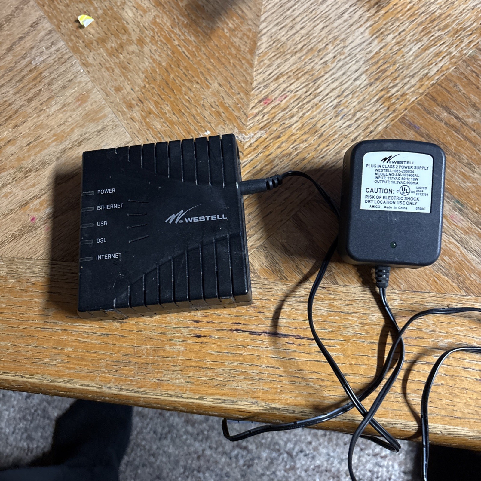 Westell E90-610030-06 Rev.D DSL2+ Router Modem w/ Adapter