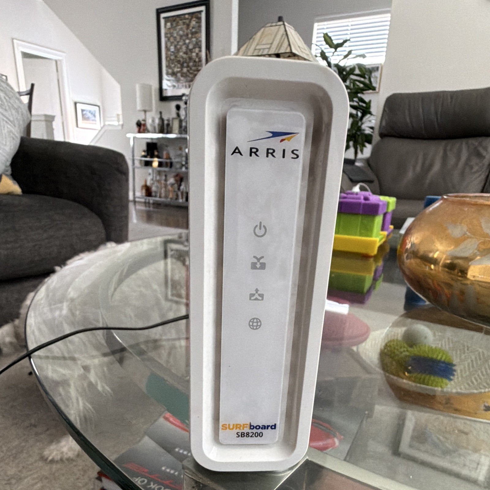 ARRIS SURFboard SB8200 DOCSIS 3.1 1Gbps Cable Modem 2-Port White Xfinity