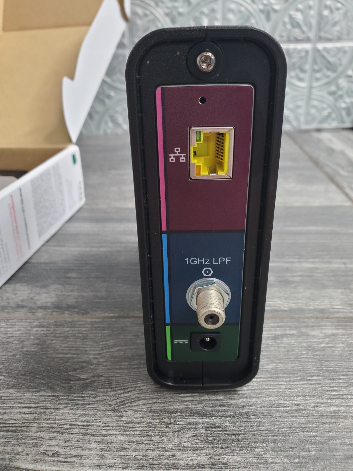 ARRIS SURFboard SB6190 DOCSIS 3.0 32 x 8 Gigabit Cable Modem