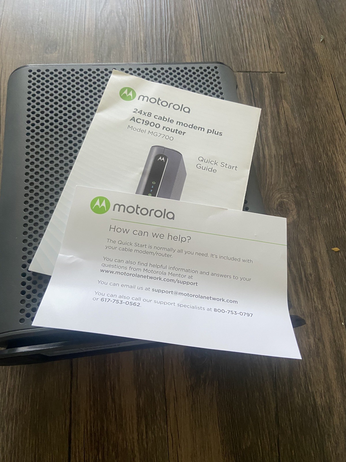 Motorola MG7700 AC1900 Dual-Band DOCSIS 3.0 Cable Modem Router