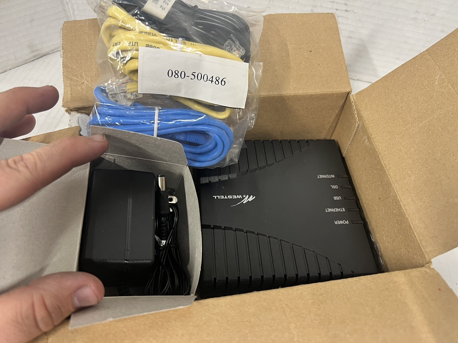Westell Model 6100 C90-610030-06 DSL Wired Internet Router Modem NEW