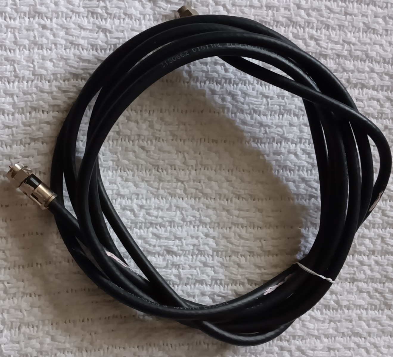 Comcast Xfinity Cable Hoax Cord Bundle Lot White Black Extreme Broadband BDS102H
