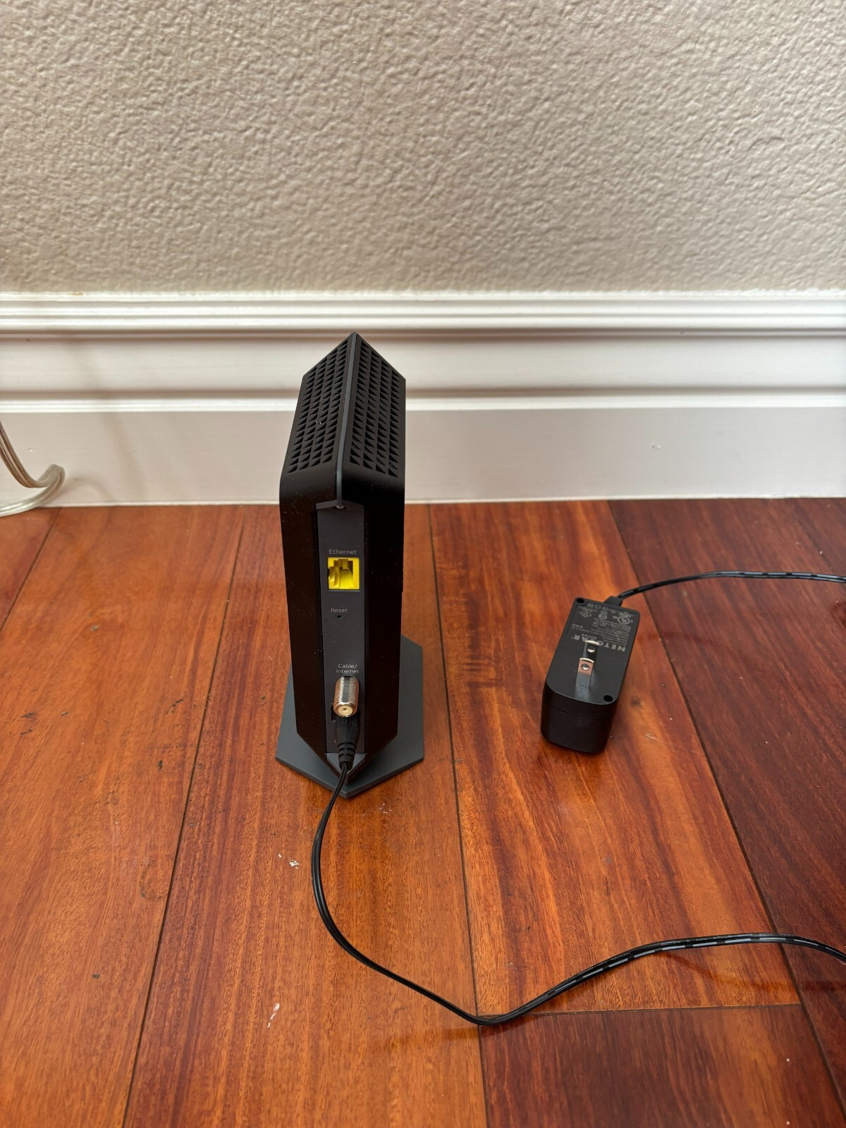 NETGEAR CM700 Cable Modem (Used, Good Condition)