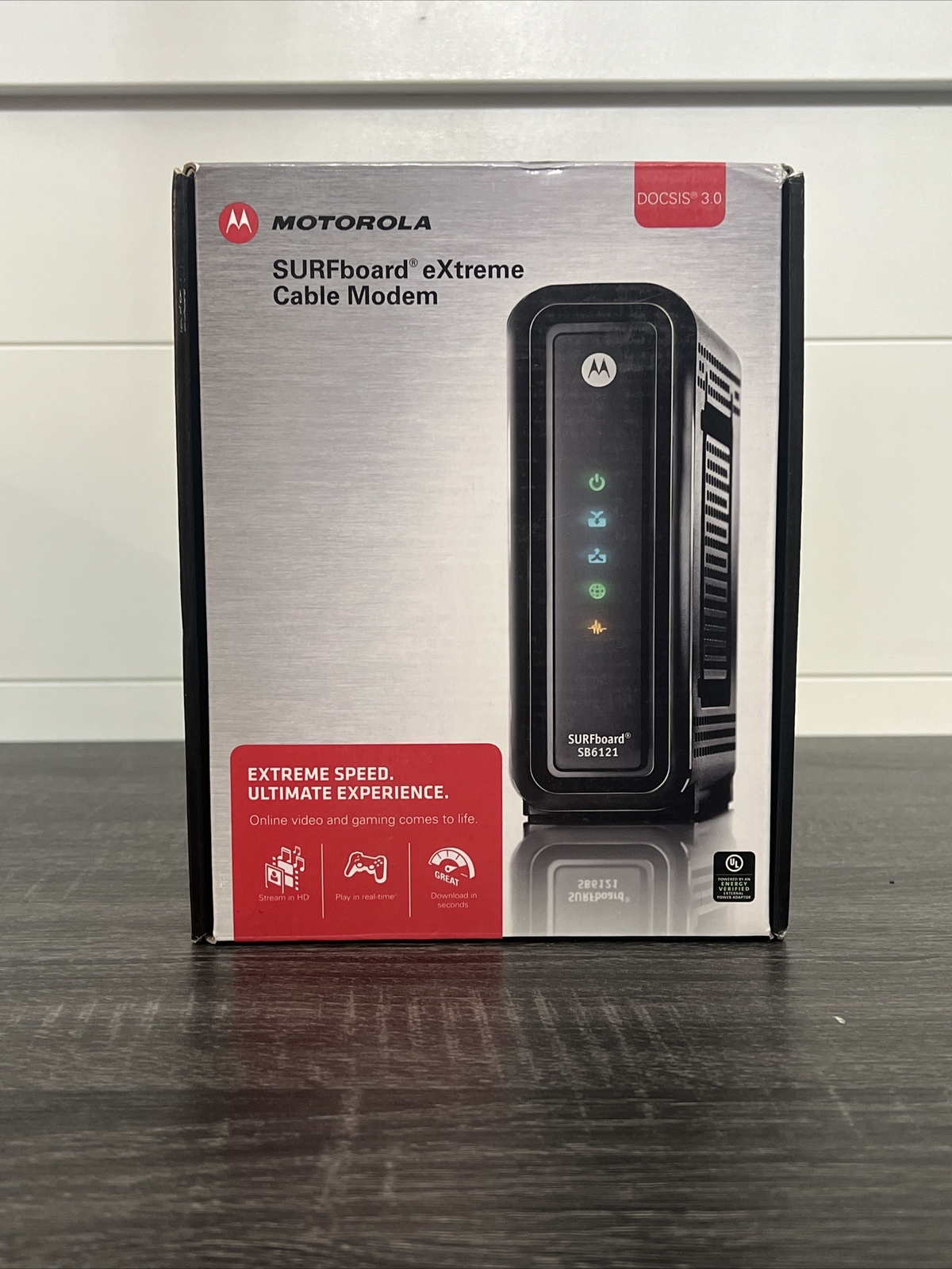 Motorola Arris Surfboard Extreme Modem, DOCSIS 3.0, 200 Series, Model SB6121