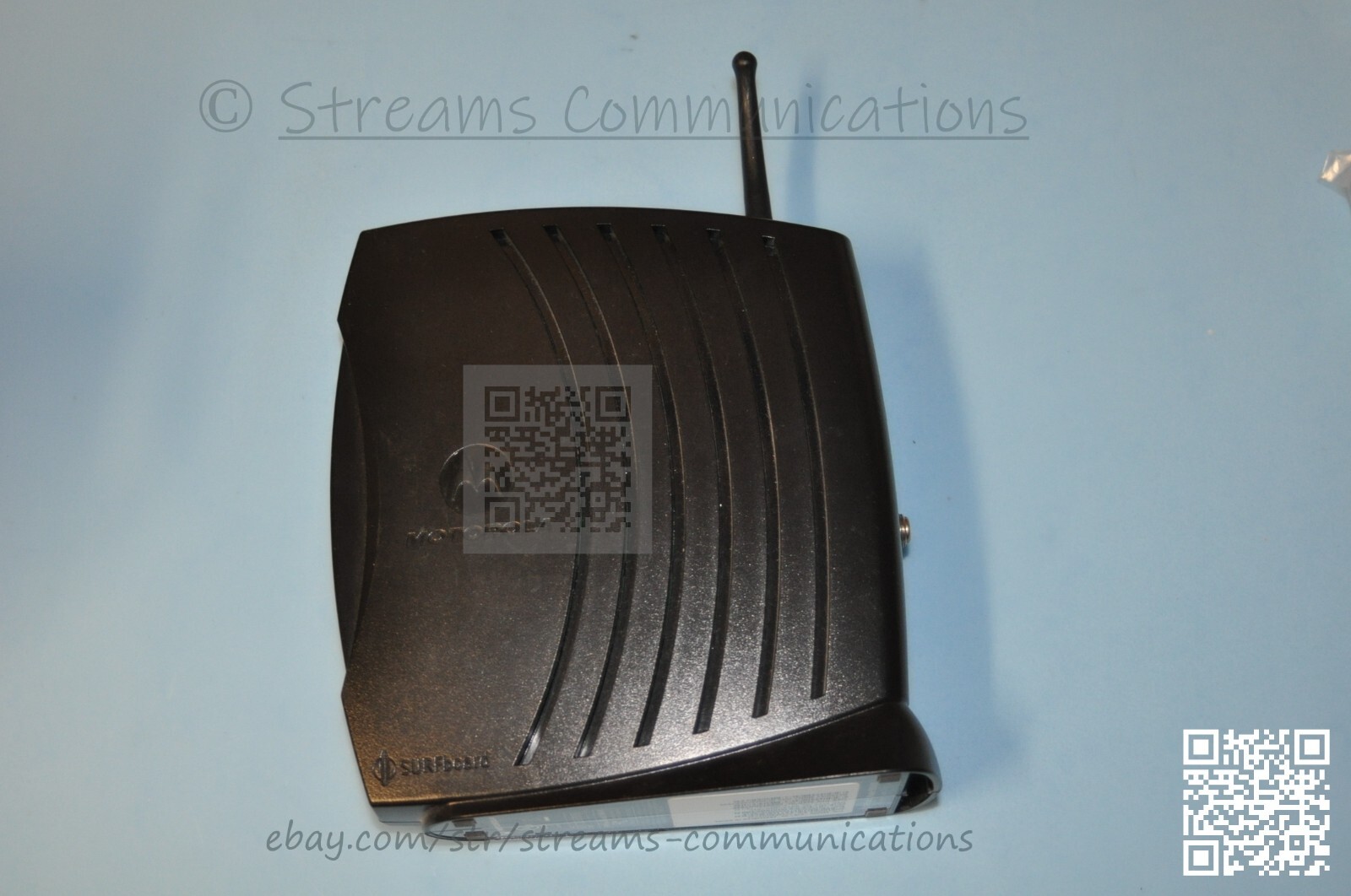 Motorola Surfboard Wireless Cable Modem Gateway Model SBG900 w/AC Adapter 494020