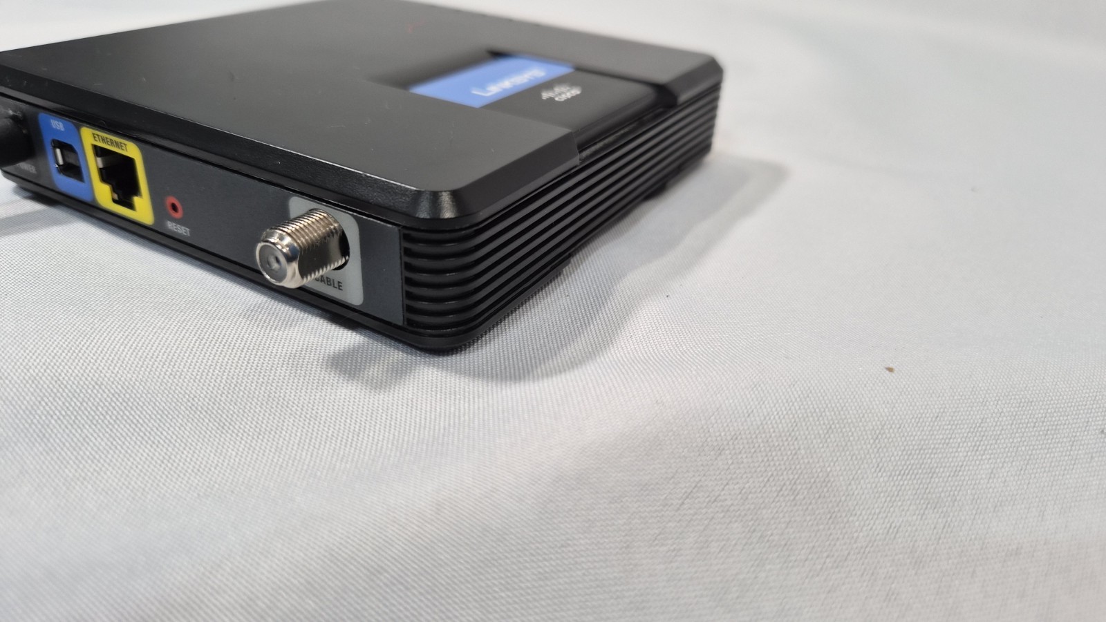 Linksys Cisco – CM100 Internet Cable Modem USB Ethernet 100 Mbps – Tested