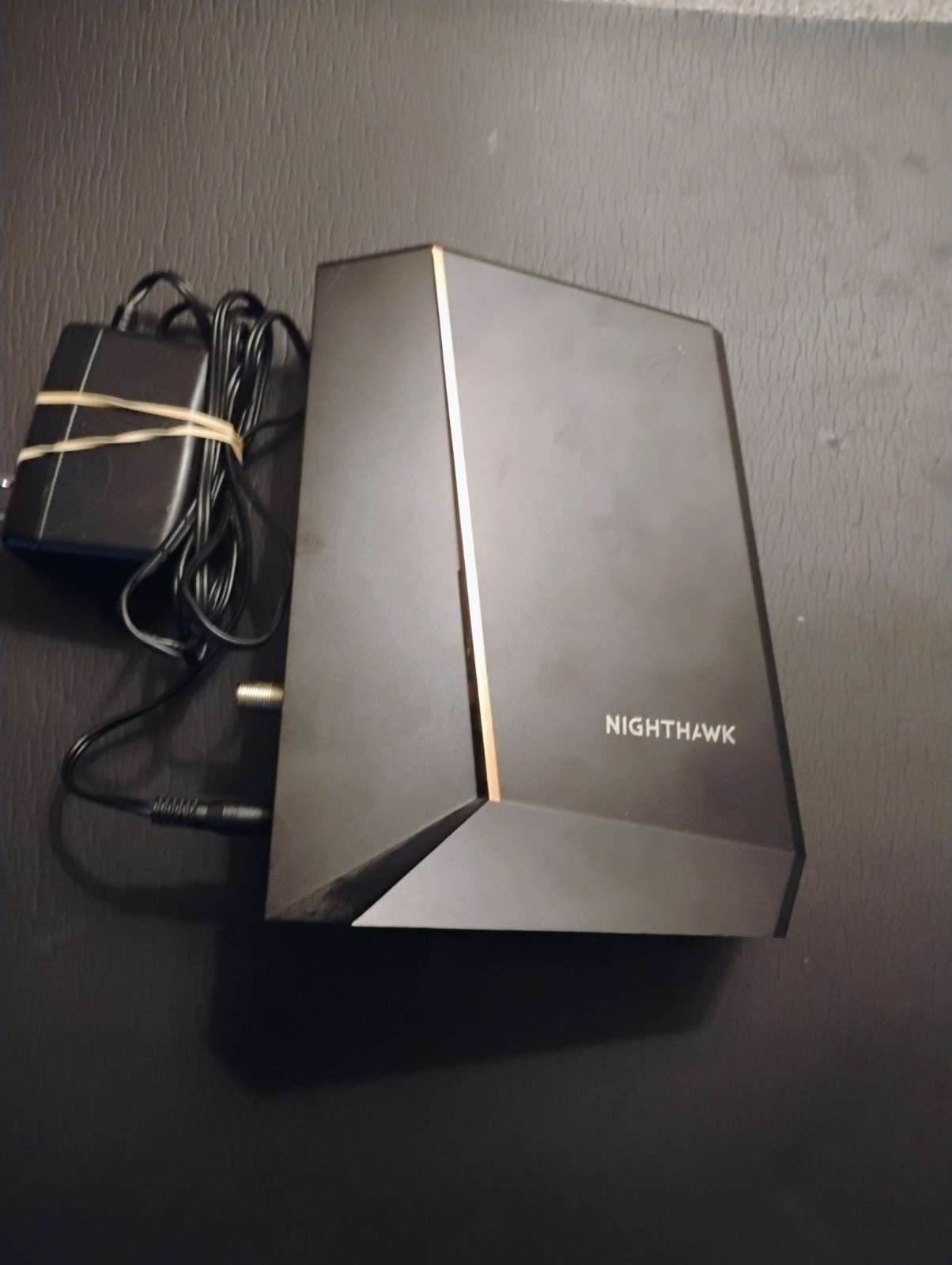NETGEAR CM2000 Nighthawk DOCSIS 3.1 – 2.5 Gbps Internet Speed Cable Modem