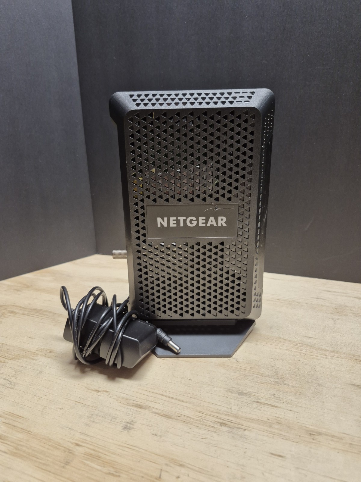 Netgear CM600 DOCSIS 3.0 Cable Modem 24×8 High-Speed Internet w/ Power Adapter