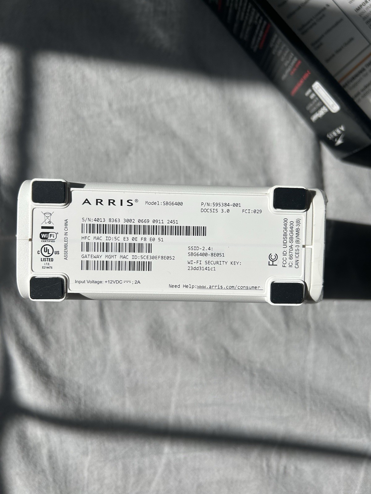 Motorola Arris SURFboard Modem & Wi-Fi Router N300 SBG6400