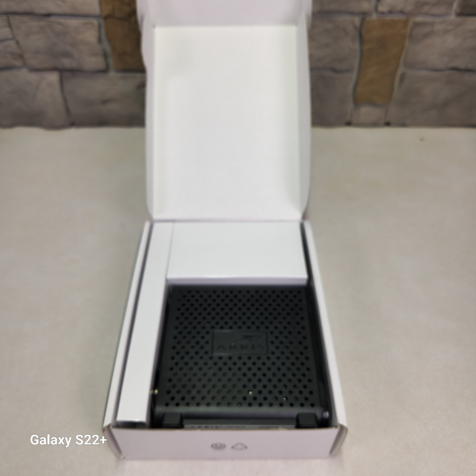 ARRIS SURFboard SB6183 DOCSIS 3.0 Cable Modem CIB Xfinity Spectrum Cox Tested
