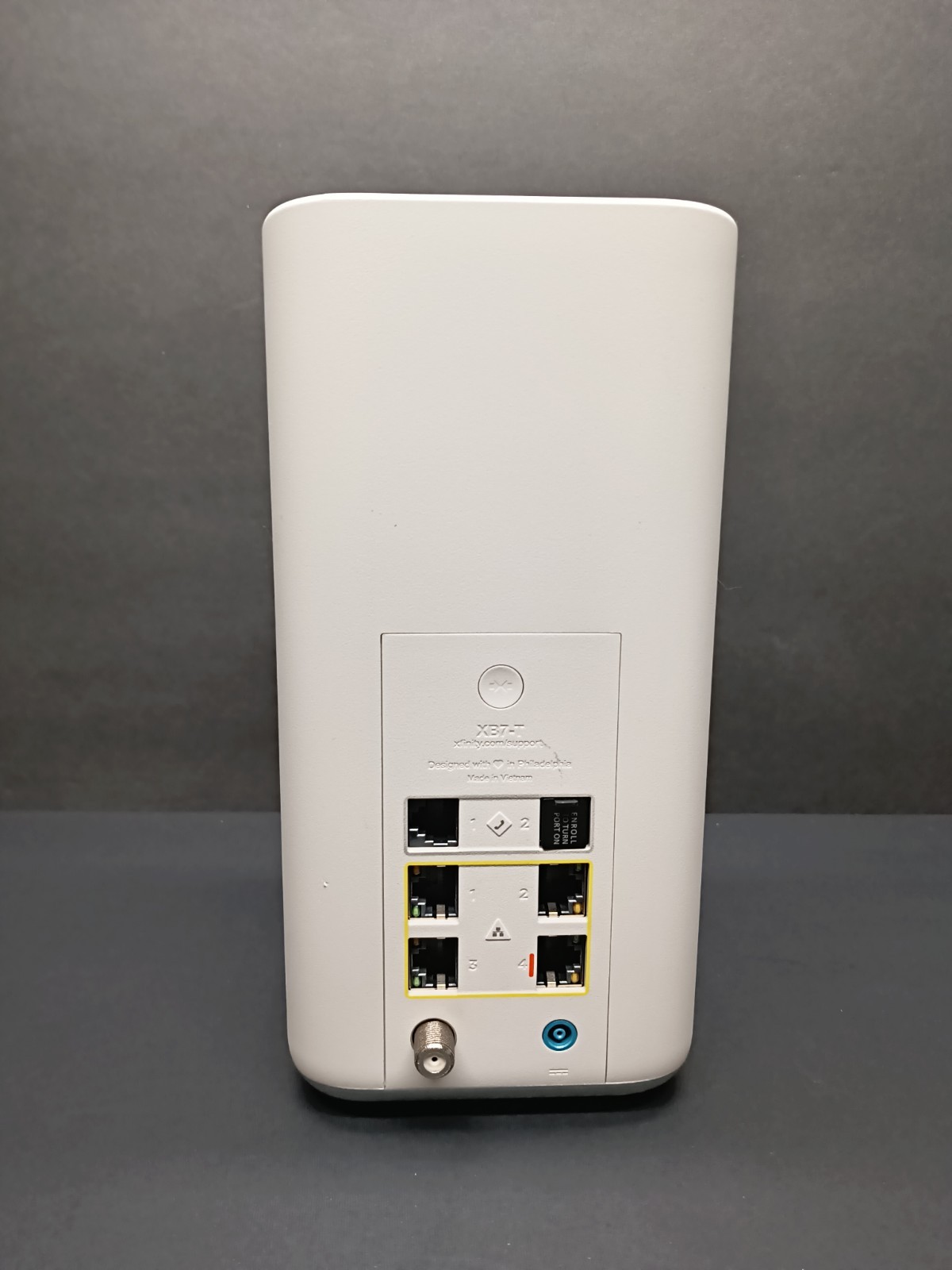 Comcast Xfinity XB7-T GIGABIT Modem WiFi Router
