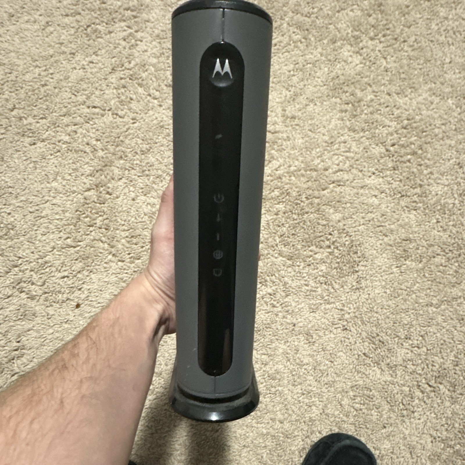 Motorola MB8600 DOCSIS 3.1 Cable Modem 1 LAN Ethernet Port, Unit ONLY, no cords