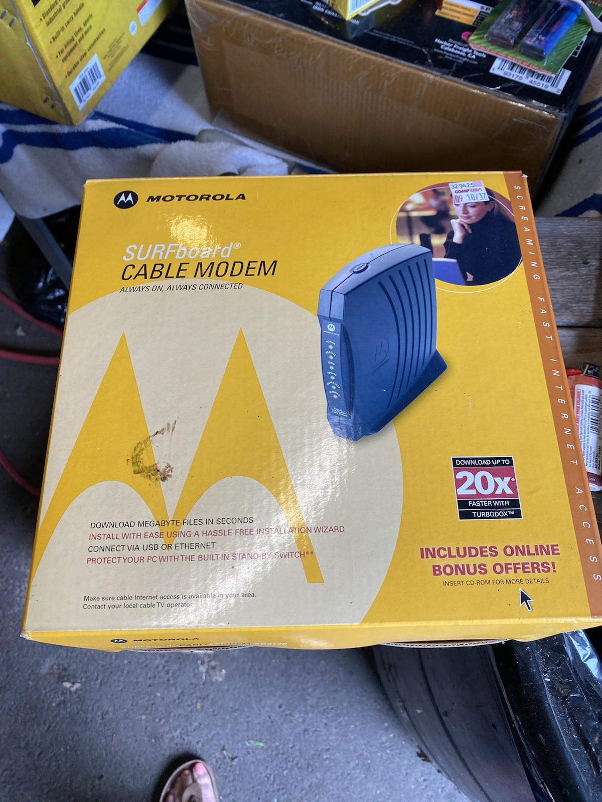 Motorola SURFboard Cable Modem High-Speed Internet Access