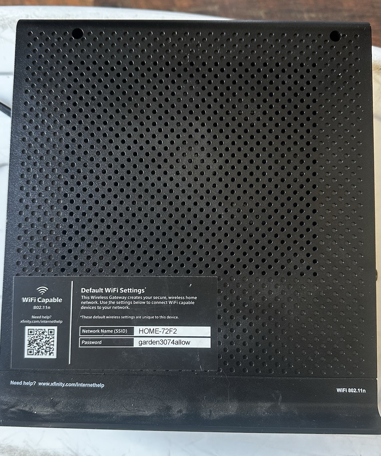 Xfinity Arris TG1682G DOCSIS 3.0 Dual-Band WiFi Telephone Cable Modem 4 Ports