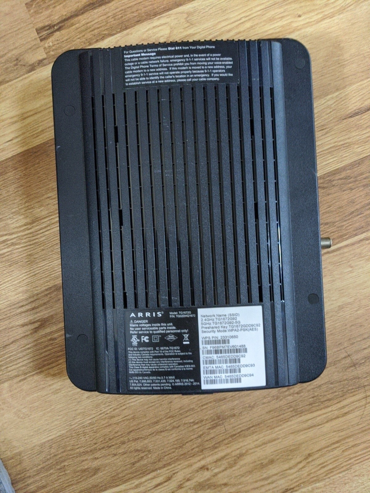 Arris TG1672G Gateway WIFI (2.4GHz – 5.0GHz) 4 Port Modem
