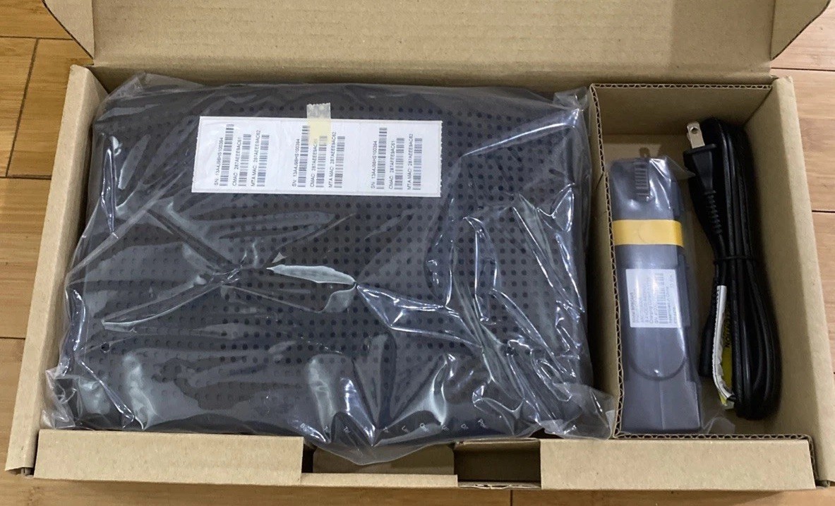 ARRIS Touchstone TM804 Telephony Cable Modem D3.0 New