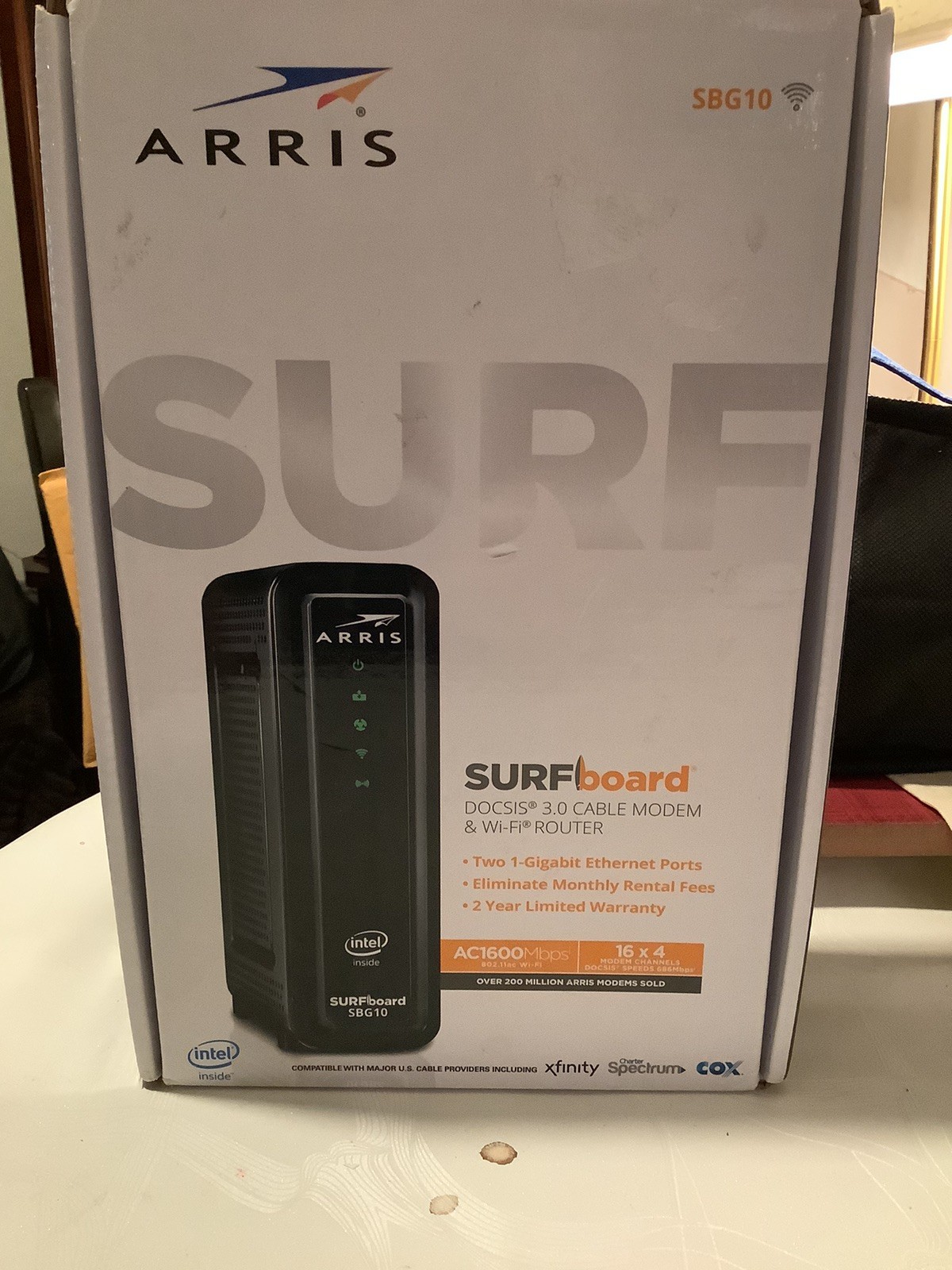 Arris Surfboard 2 Band SBG10 Wi-Fi Internet Cable Router Modem 2.4 and 5 ghz